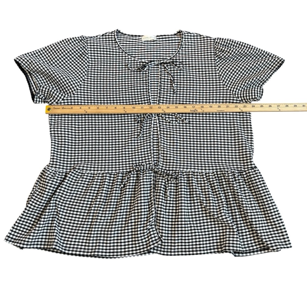 Frankee & Skylarr Black Gingham Short Sleeve Open Tie Front Peplum Top Size 3X - Picture 5 of 8